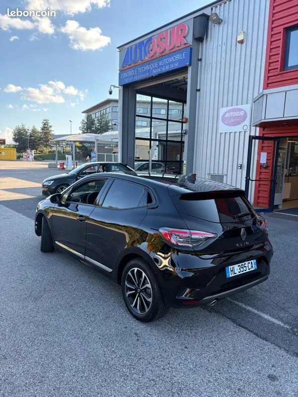 Renault Clio 2025 photo 3