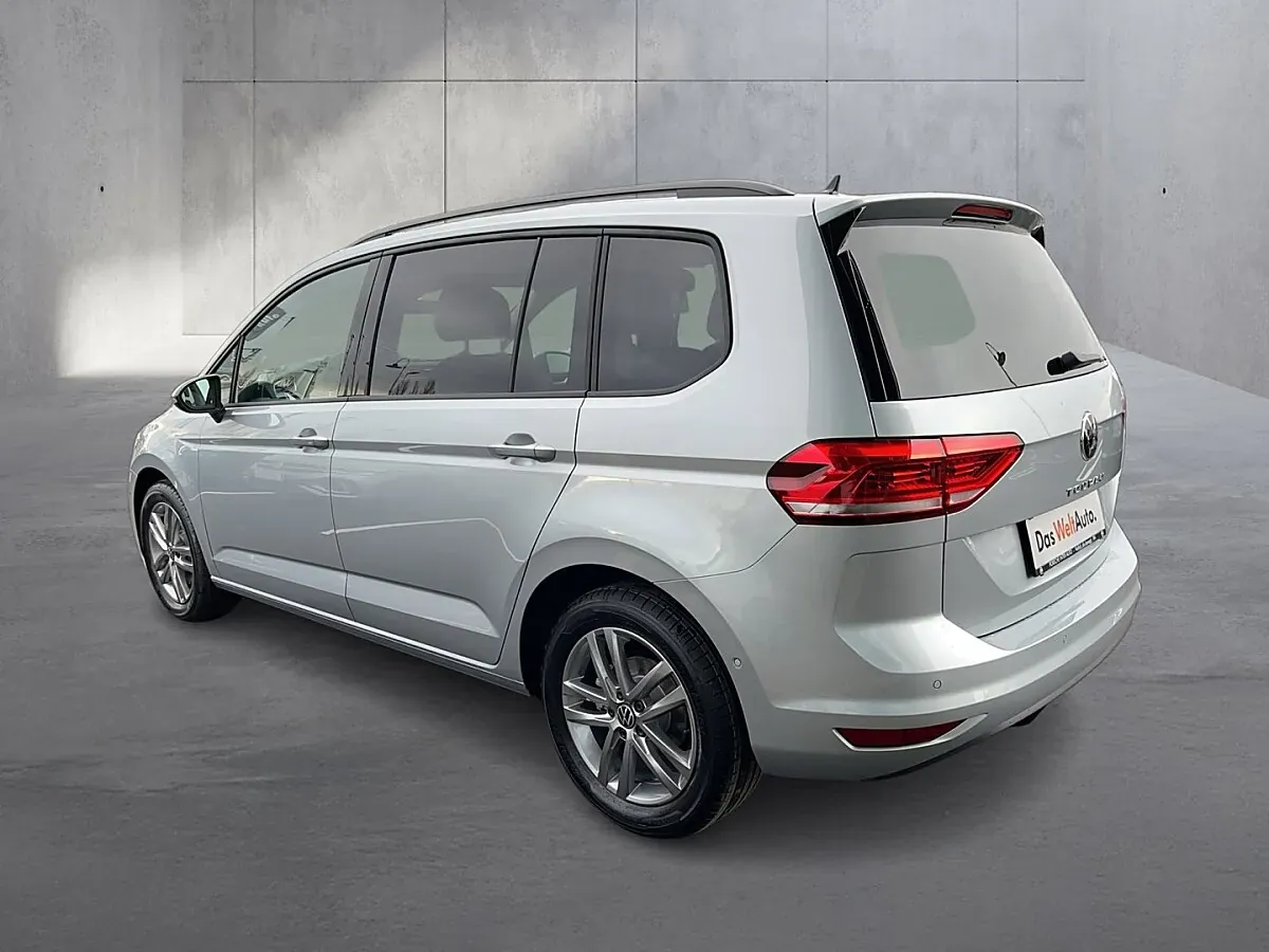 Volkswagen Touran 2026 photo 3