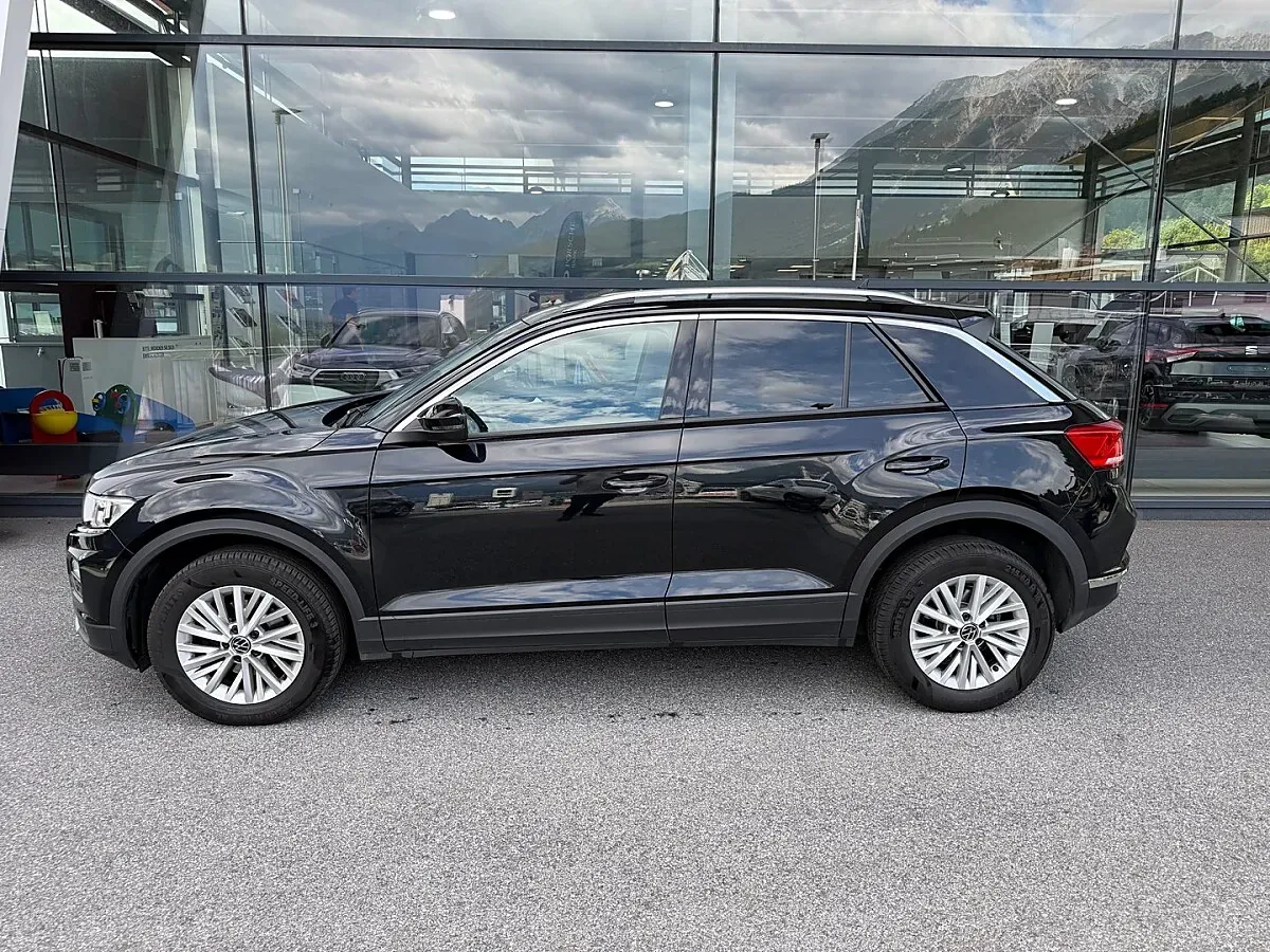 Volkswagen T-Roc 2022 photo 3