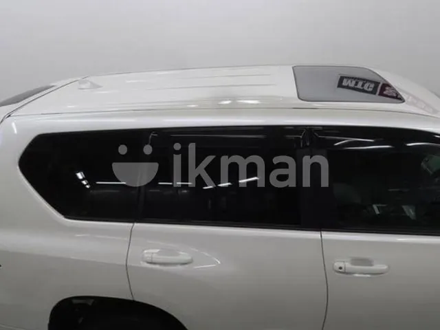 Toyota Land Cruiser Prado 2024 photo 5
