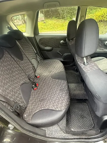 Nissan Note 2007 photo 5