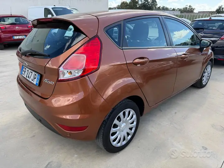 Ford Fiesta 2013 photo 4