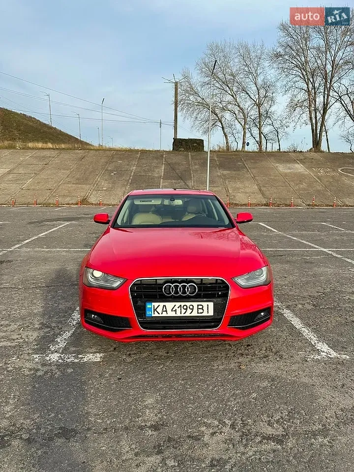 Audi A4 2014 photo 2