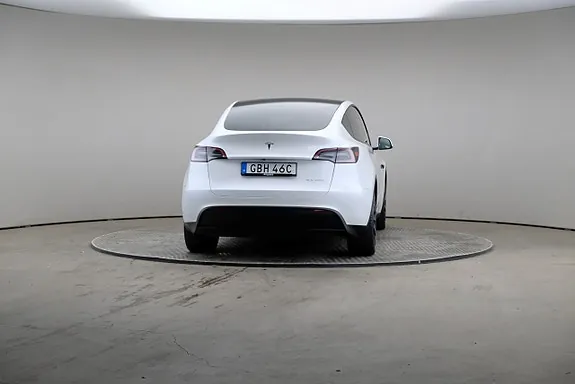 Tesla Model Y 2023 photo 5