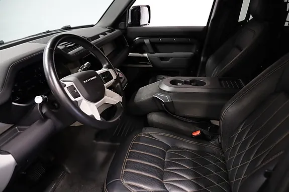 Land Rover Defender 110 2021 photo 5