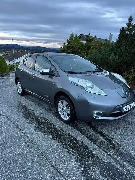 Nissan Leaf 2013 photo 3