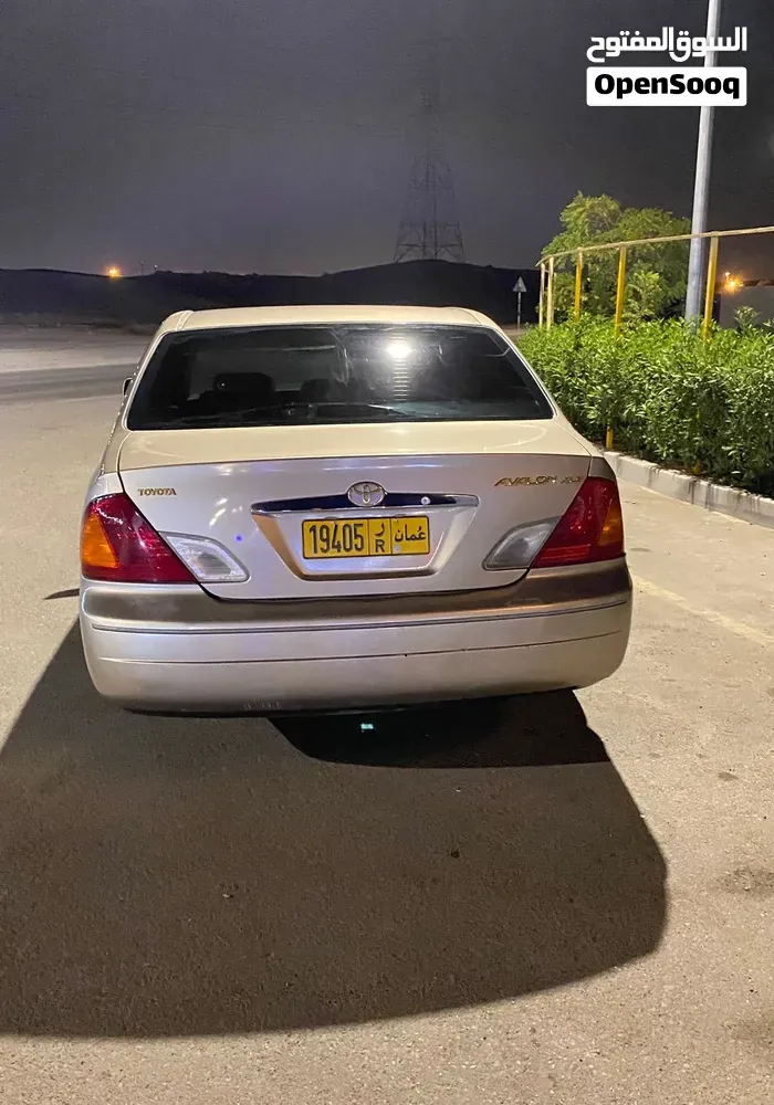 Toyota Avalon 2000 photo 4
