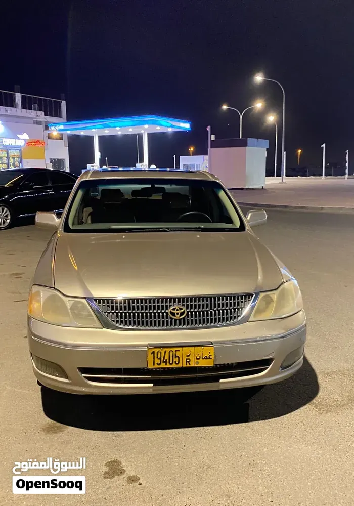 Toyota Avalon 2000 photo 2