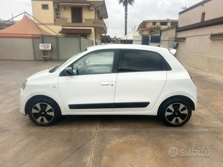 Renault Twingo 2019 photo 2