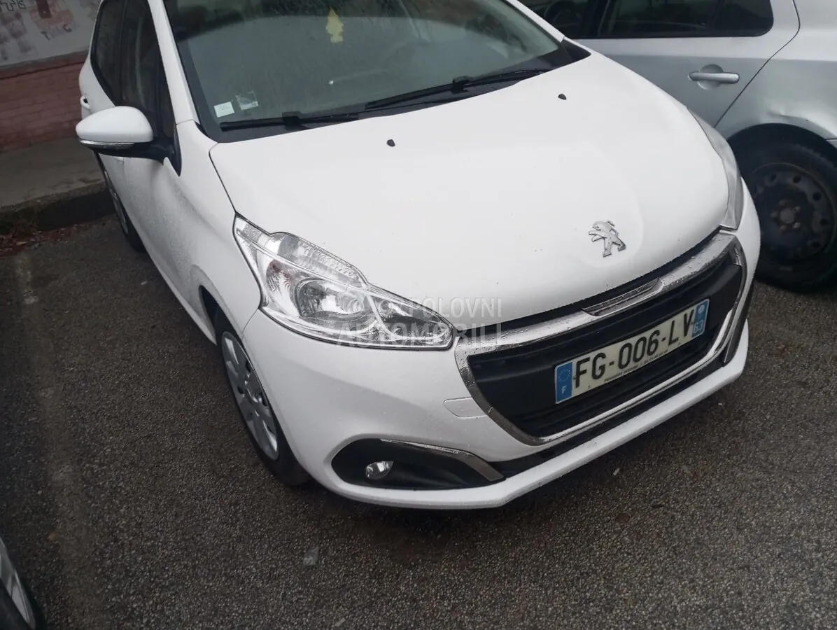 Peugeot 208 2019 photo 5