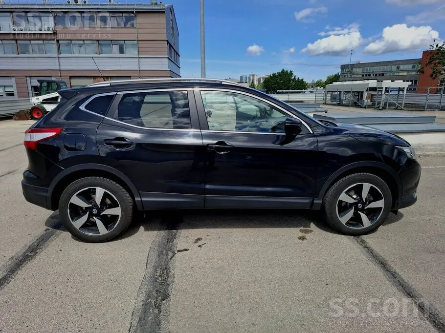 Nissan Qashqai 2015 photo 4