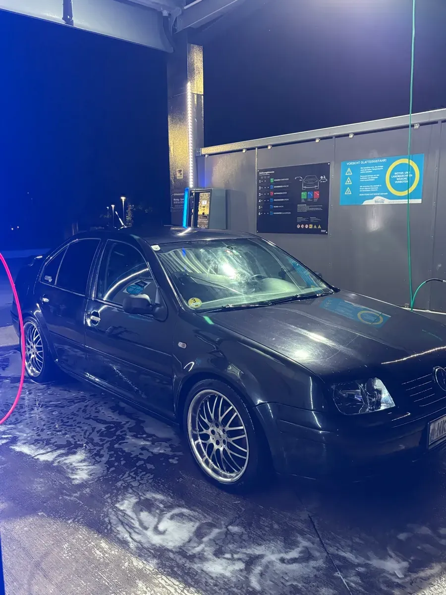Volkswagen Bora 2001 photo 3