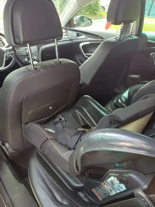 Opel Insignia 2011 photo 3