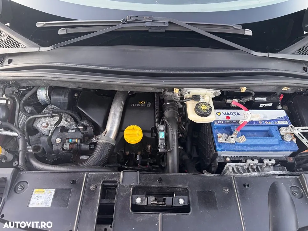 Renault Scenic 2011 photo 4