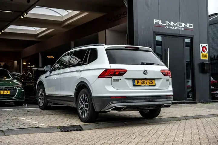 Volkswagen Tiguan 2018 photo 3