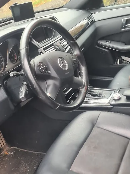 Mercedes-Benz E200 D 2011 photo 4