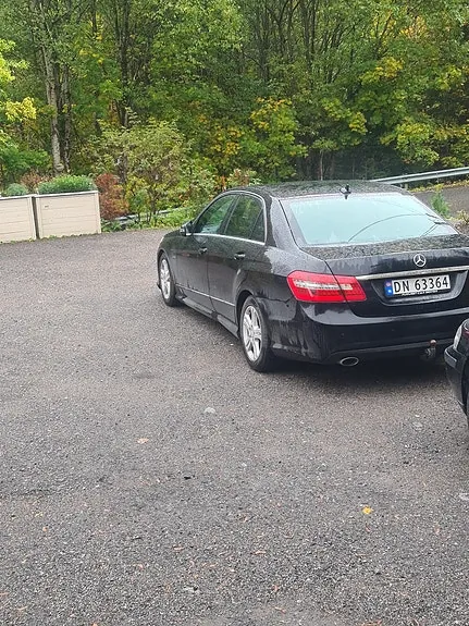 Mercedes-Benz E200 D