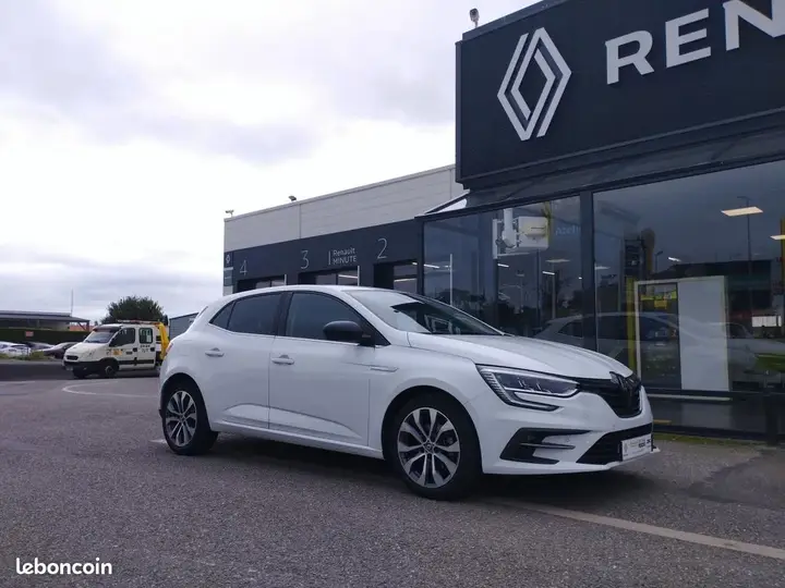 Renault Megane 2024 photo 4