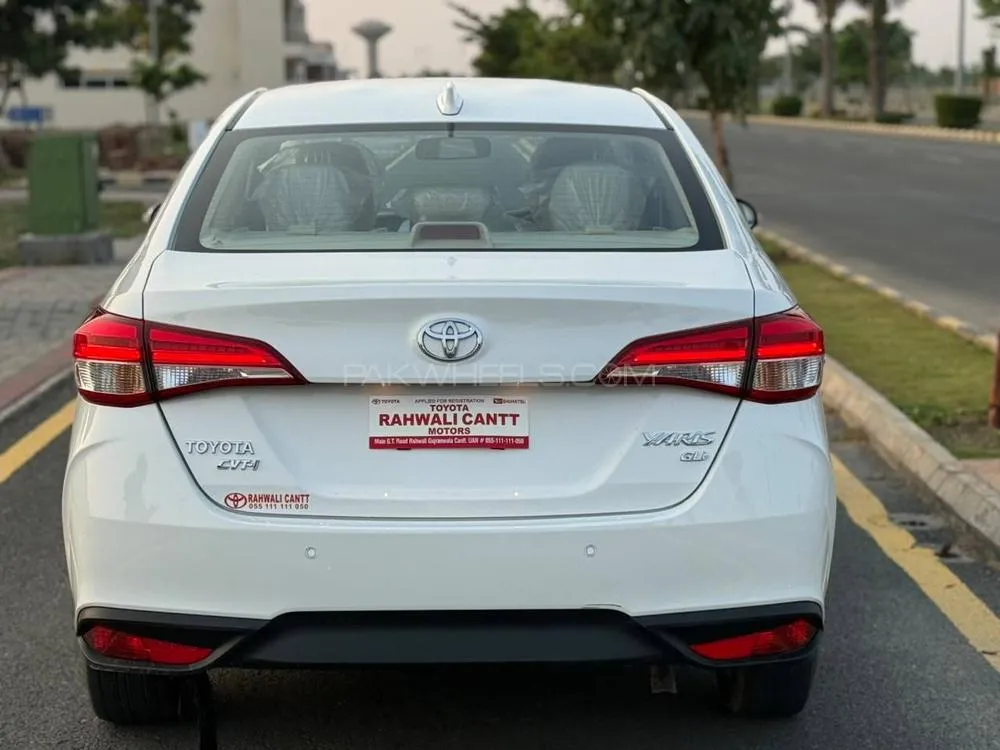 Toyota Yaris Sedan