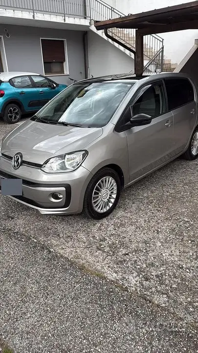 Volkswagen Up