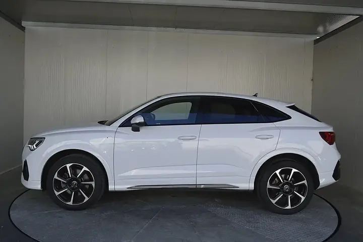 Audi Q3 Sportback 2024 photo 3