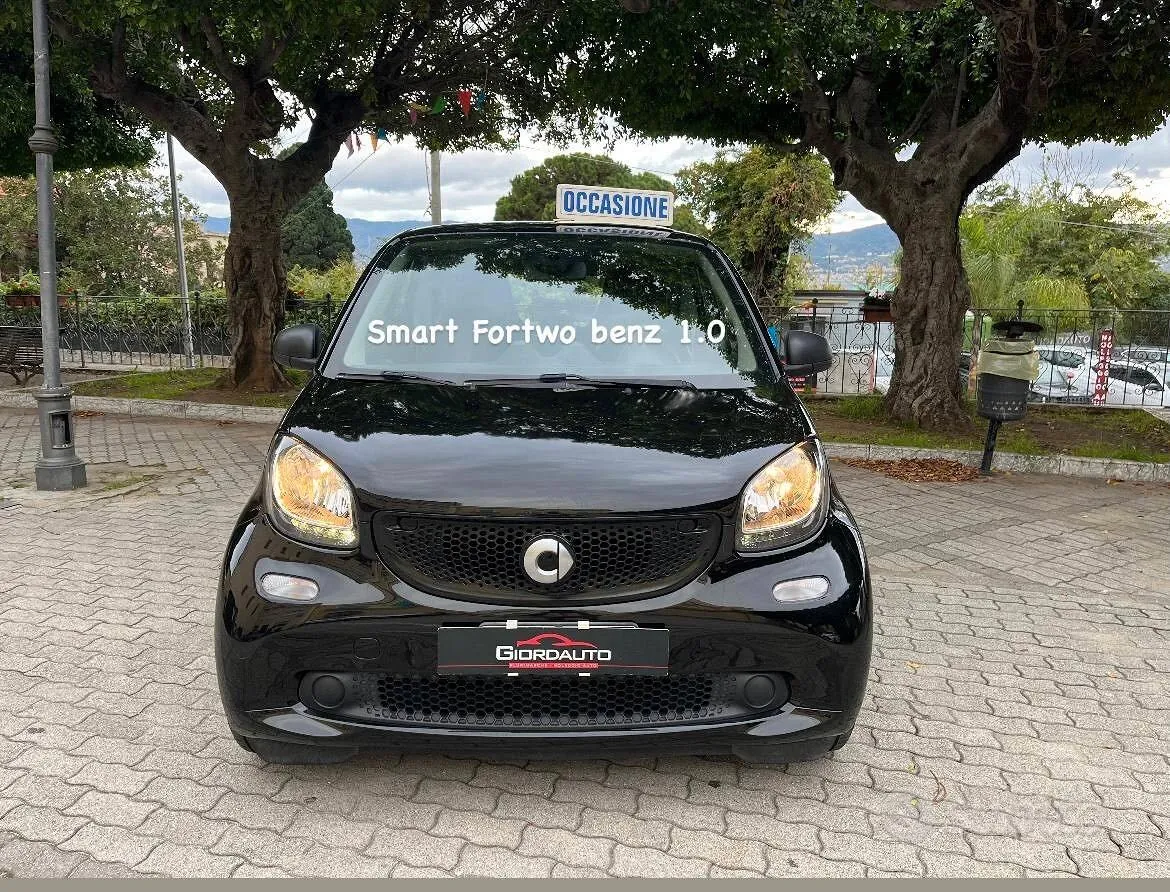 Smart Fortwo 2017 photo 2