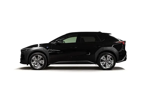 Subaru Solterra 2023 photo 4