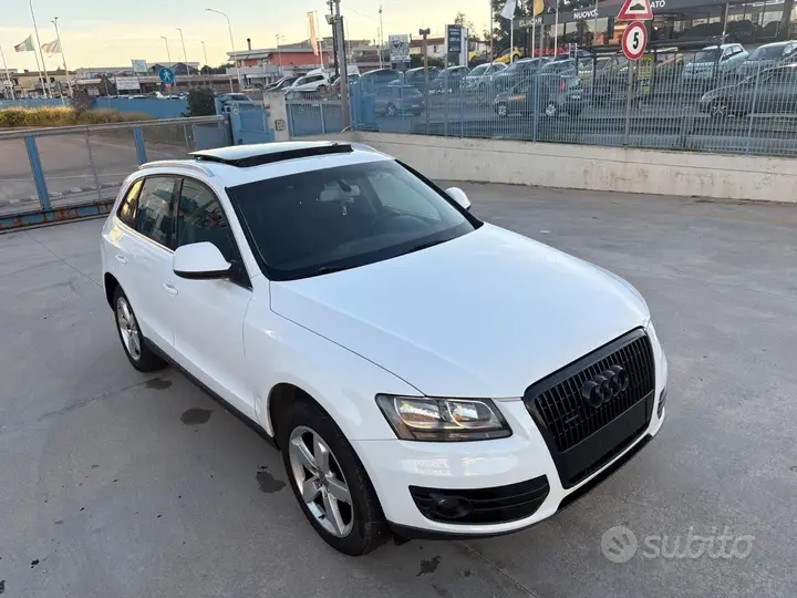 Audi Q5 2011 photo 4