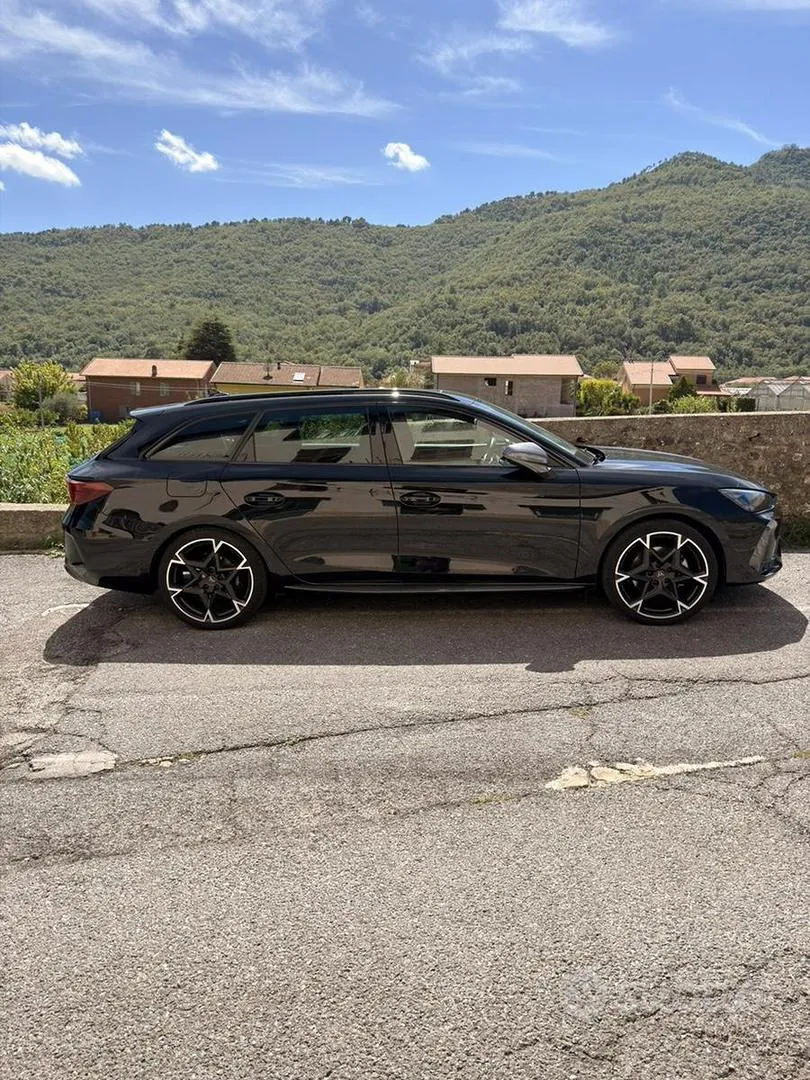 Cupra Leon 2024 photo 2