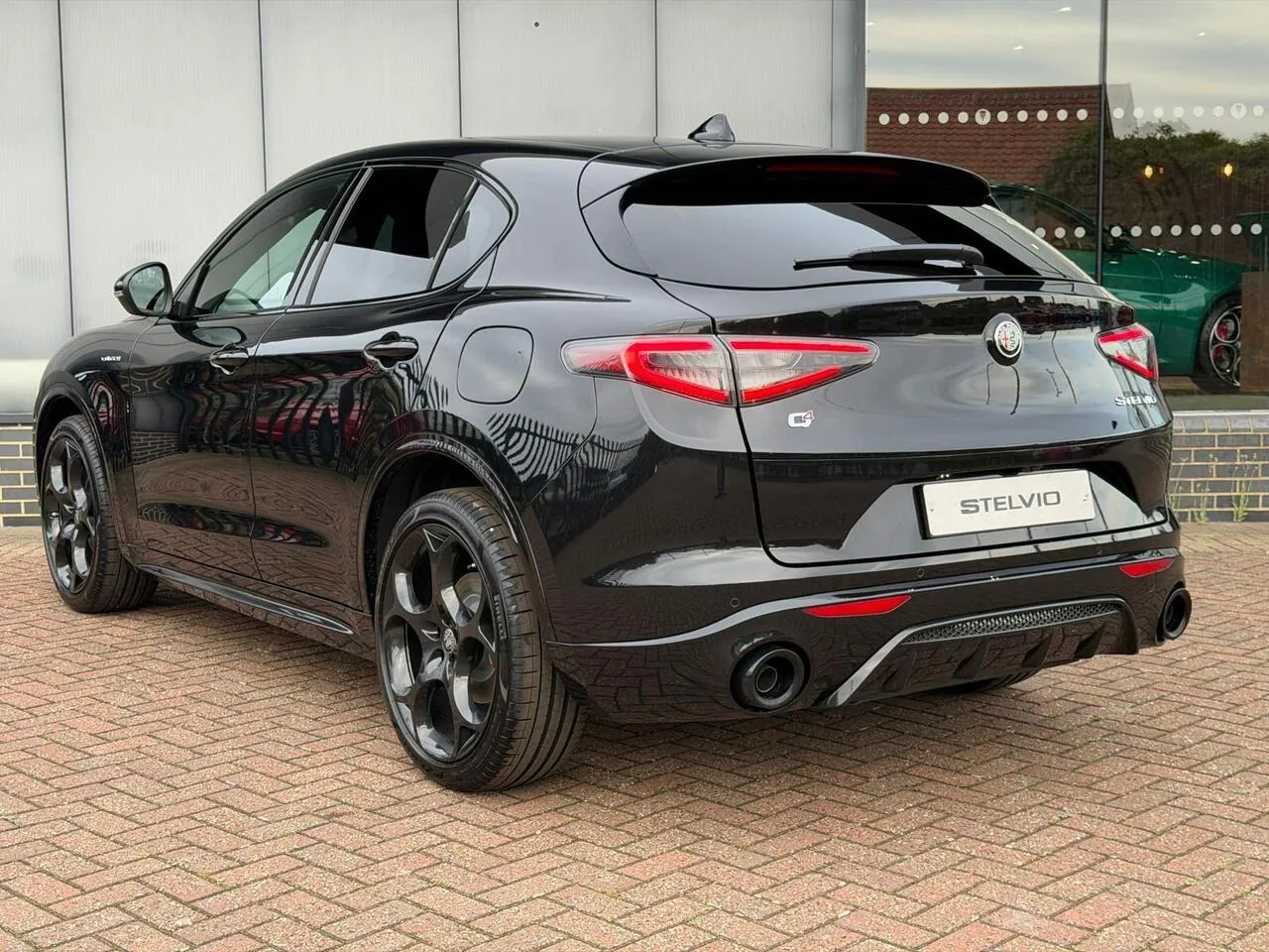 Alfa Romeo Stelvio 2026 photo 4