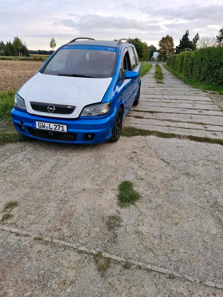 Opel Zafira