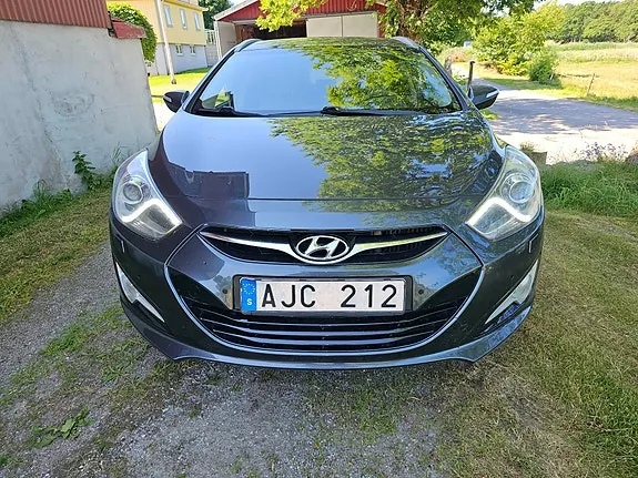 Hyundai I40 2012 photo 2