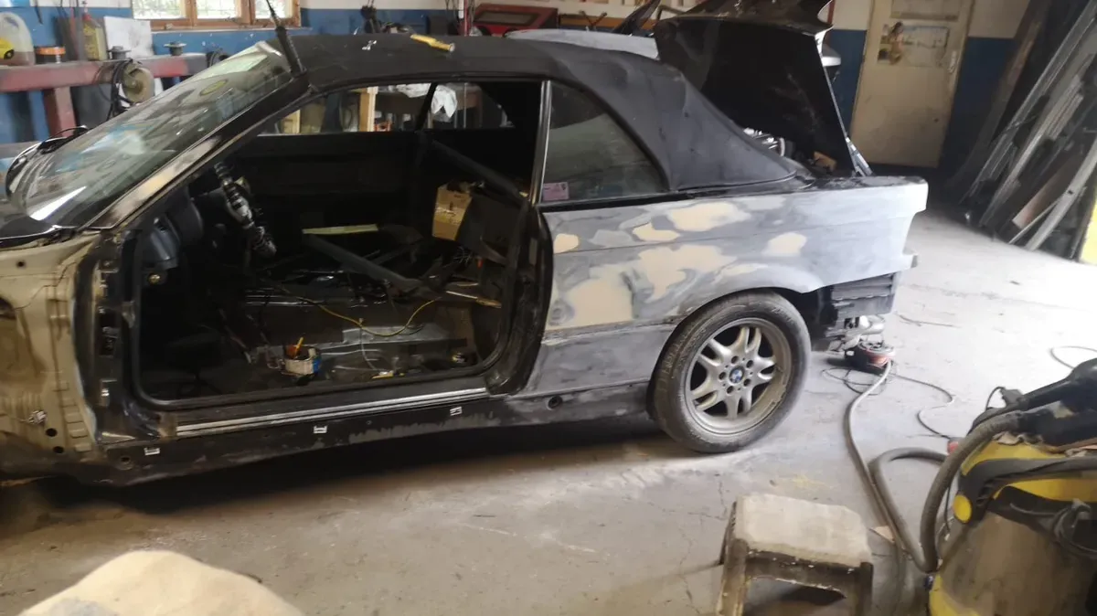 BMW 3 Series 1996 photo 3