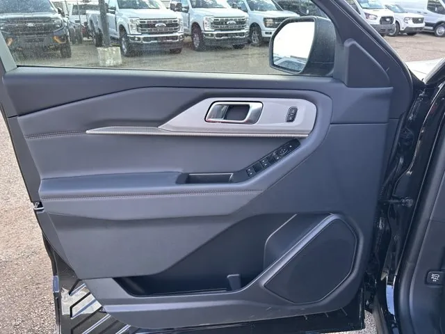 Ford Explorer 2027 photo 5