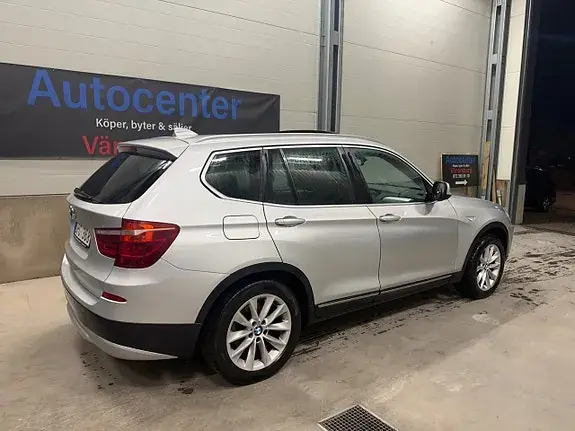 BMW X3 2014 photo 2