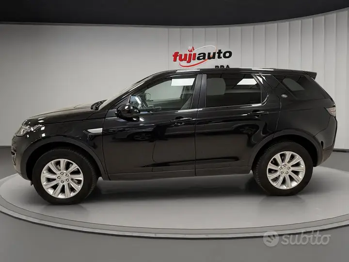 Land Rover Discovery Sport 2015 photo 2