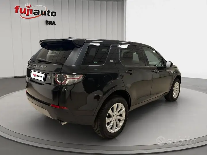 Land Rover Discovery Sport 2015 photo 5