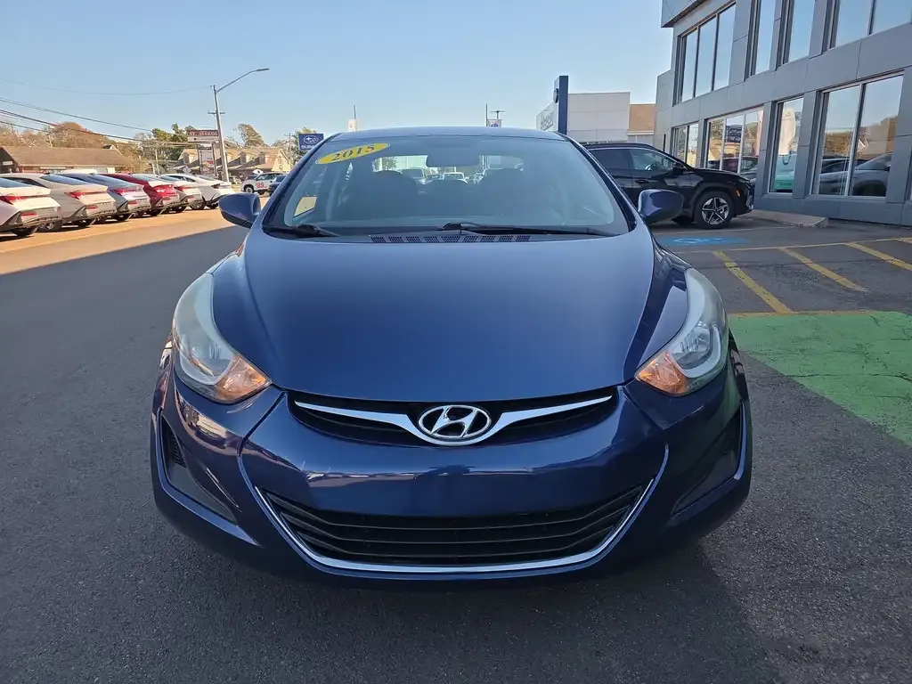 Hyundai Elantra 2015 photo 2