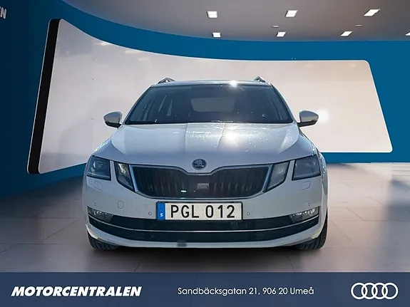 Skoda Octavia 2018 photo 5