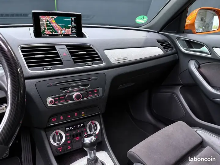 Audi Q3 2012 photo 5