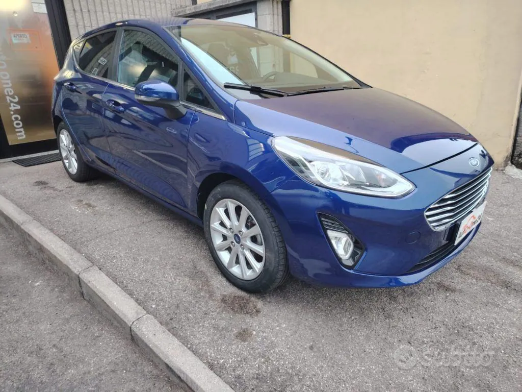 Ford Fiesta 2018 photo 2