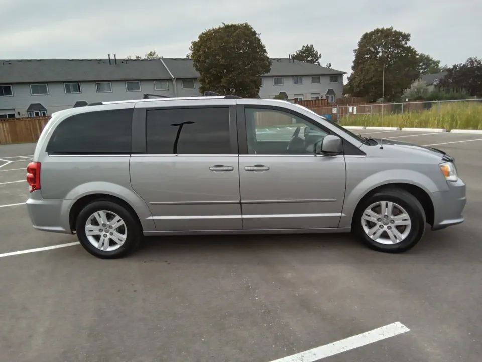 Dodge Grand Caravan 2017 photo 4