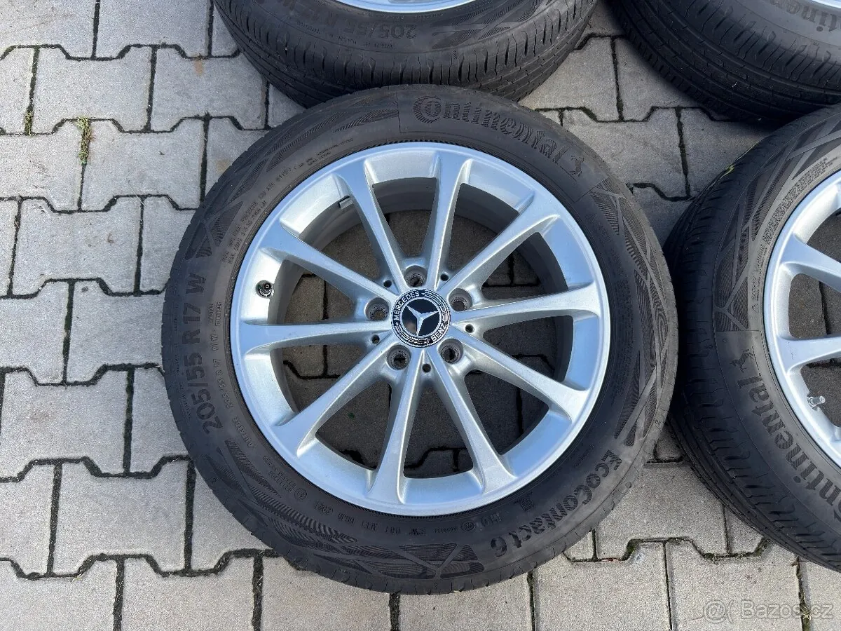 Mercedes-Benz B Class W177 photo 2
