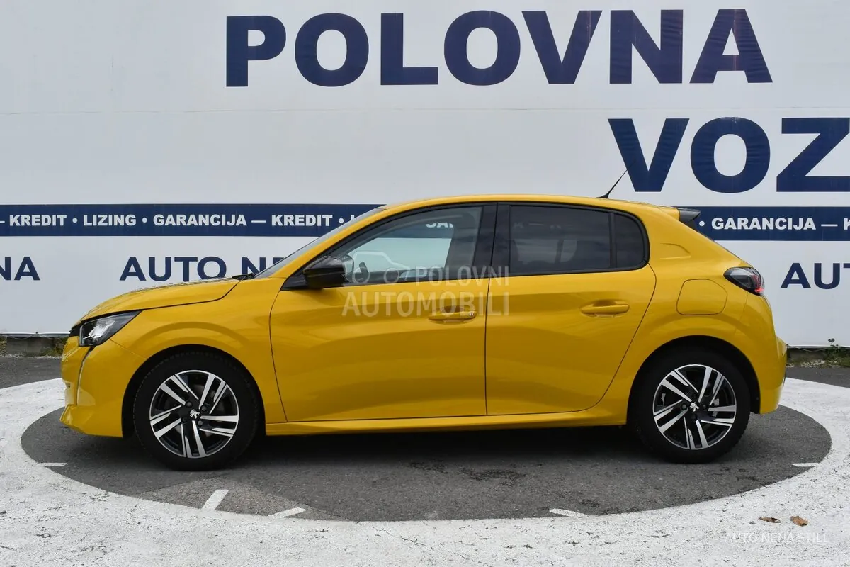 Peugeot 208 2022 photo 2
