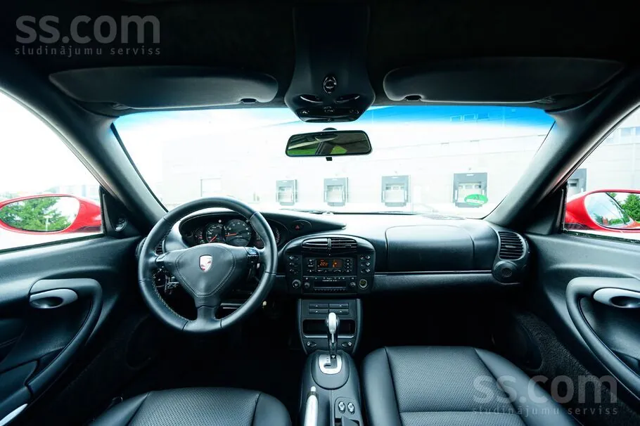Porsche 911 Carrera 2001 photo 3