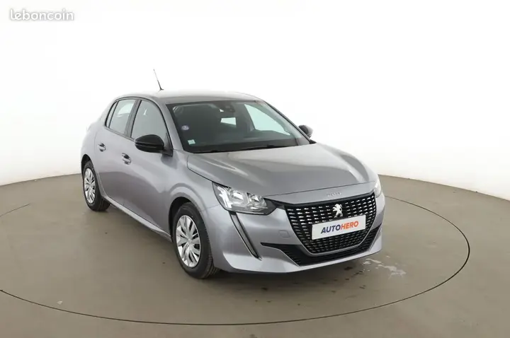 Peugeot 208 2022 photo 4