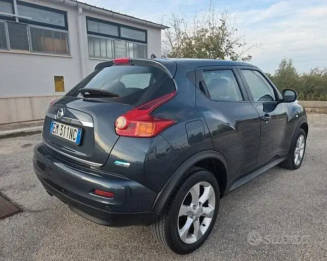 Nissan Juke 2012 photo 4