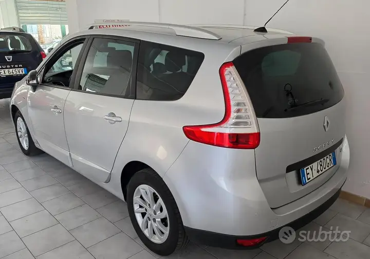 Renault Scenic 2015 photo 5
