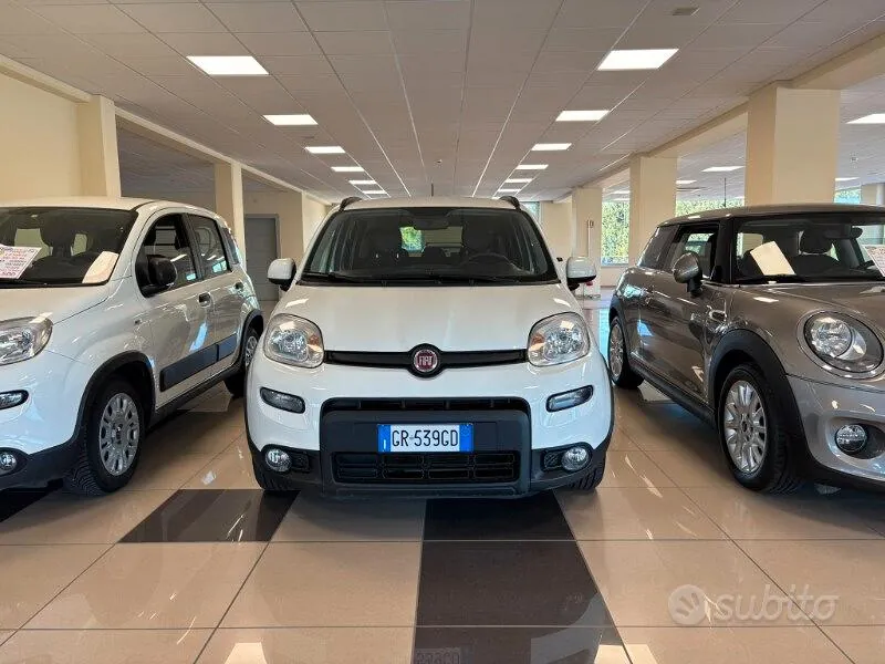 Fiat Panda 2023 photo 2