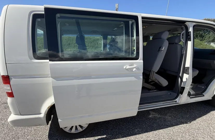 Volkswagen Caravelle 2005 photo 3
